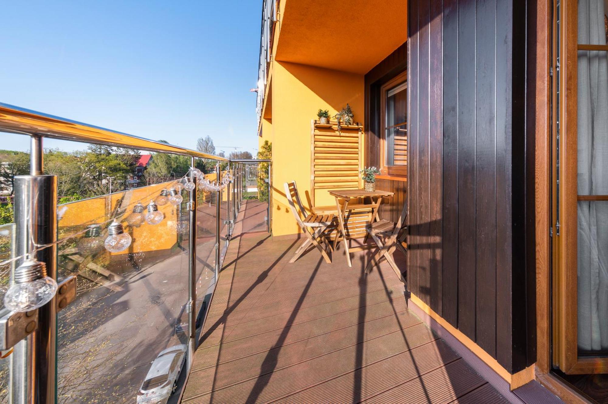 Blue Mare Jagiellonska Kladka Przy Morzu I Pkp Apartment Kolobrzeg Luaran gambar